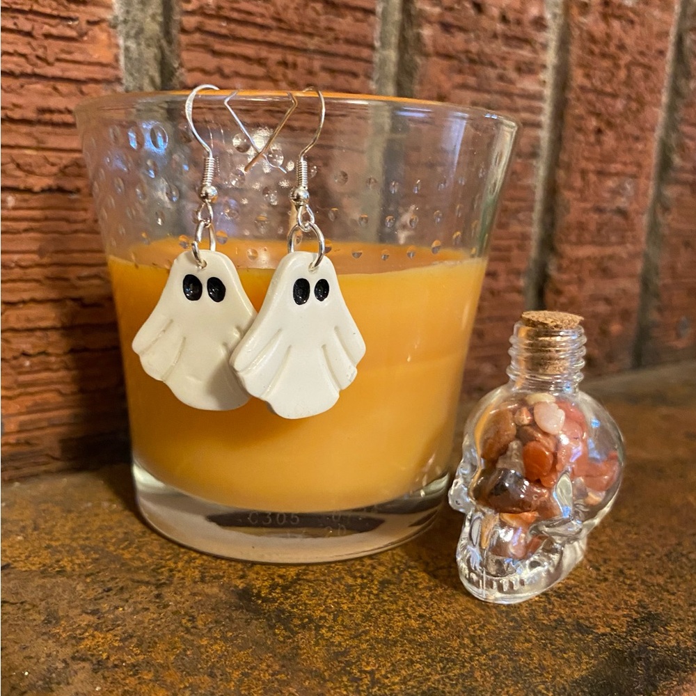 🔥SALE🔥2/$20 Halloween Ghost Earrings W/ .925 Sterling Silver Earring Wires